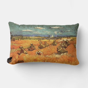 Weizenscheunen mit Schnitter von Vincent van Gogh Lendenkissen