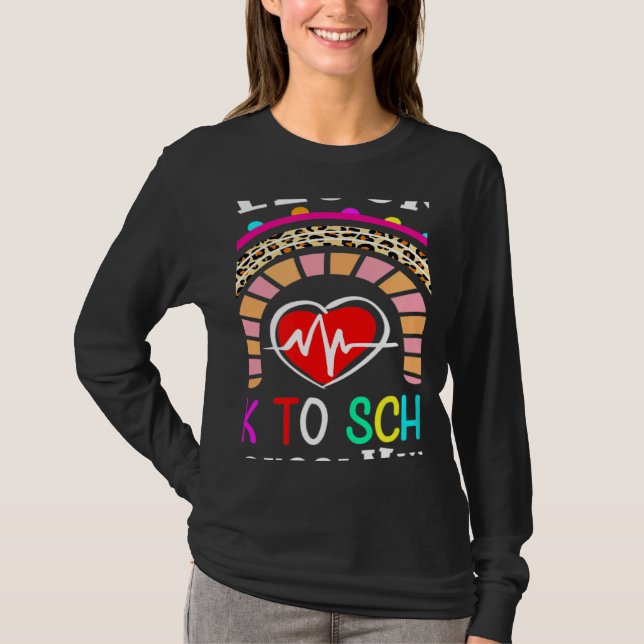Welcome Back To School Nurse First Day Of School T-Shirt (Vorderseite)