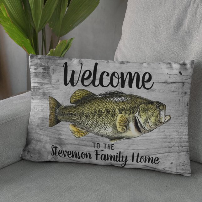 Welcome Bass Fishing Family Name Zuhause Hütte Dekokissen (Von Creator hochgeladen)