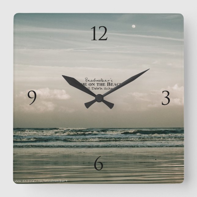 Welle bricht bei Ocean Beach Sunrise Clock Quadratische Wanduhr (Vorderseite)