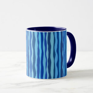 Wellen aus Blau Cyan Navy Kobalt Himmelblau Tasse