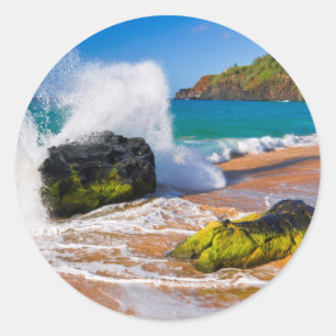 Wellen brechen am Strand, Hawaii Runder Aufkleber