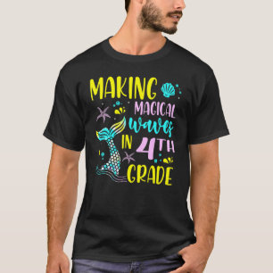 Wellen in Niedlicher Meerjungfrau der 4. Klasse zu T-Shirt