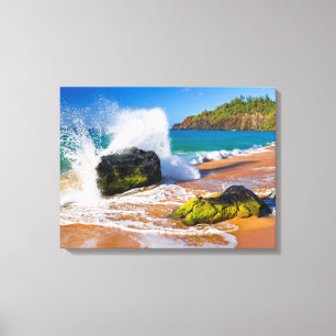 Wellen schlagen auf den Strand, Hawaii Leinwanddruck