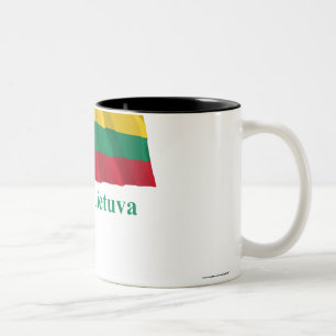 Wellenartig bewegende Flagge Litauens mit Namen Zweifarbige Tasse