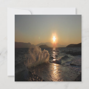 Wellenbrecher-Sonnenuntergang in Kroatien – Adriat Feiertagskarte
