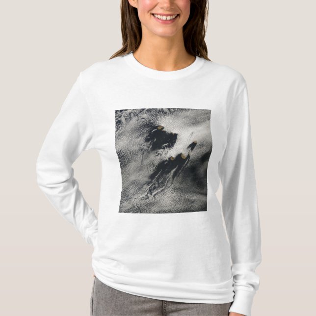Wellenförmige Wellenwolken und Wolkenbrüche T-Shirt (Vorderseite)