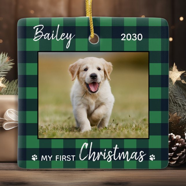 Welpe First Christmas Green Kariert Dog Pet Foto Keramikornament (Von Creator hochgeladen)