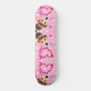 Welpe mit rosa Schleife - Liebe Skateboard