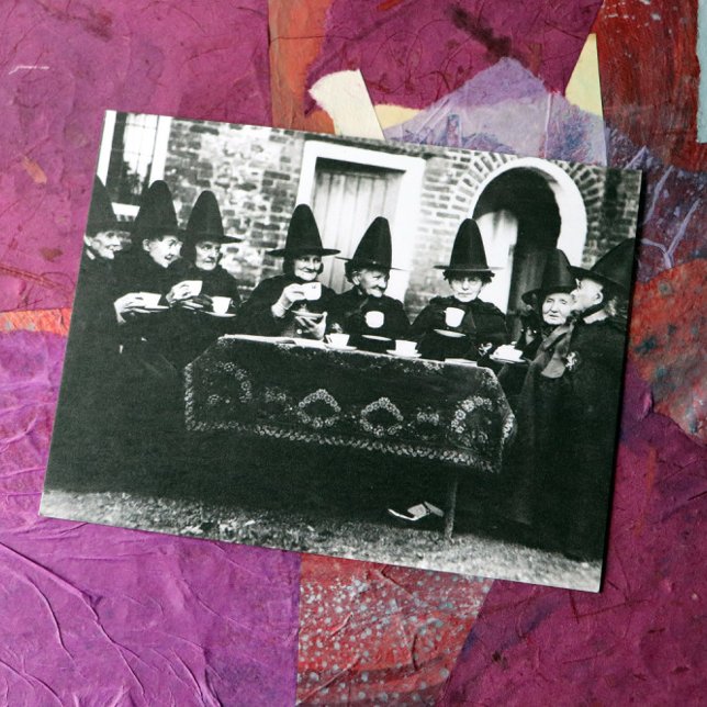 Welsh Hexen mit Tee-Krone-Teatime Postkarte (Von Creator hochgeladen)
