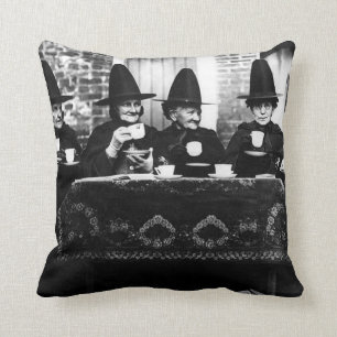 Welsh Hexen - Tee-Party Vintag Kissen