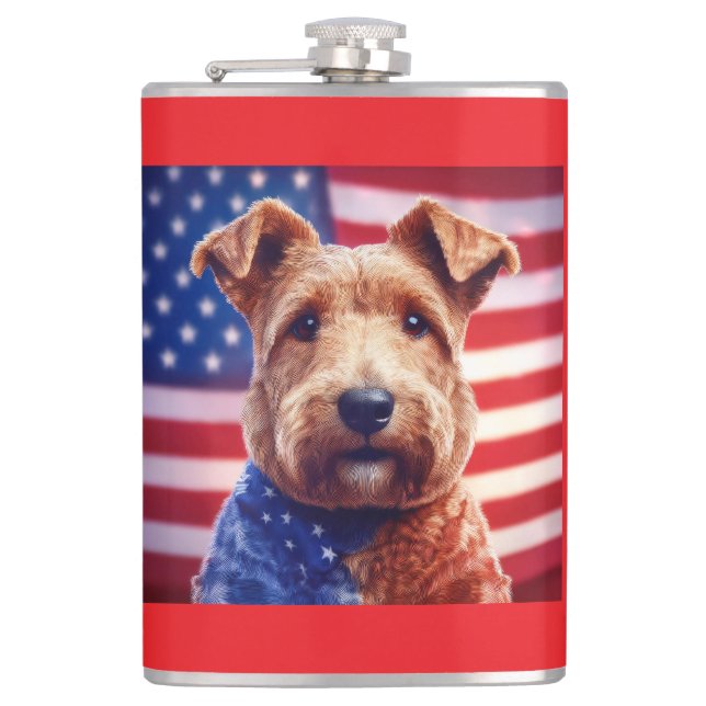 Welsh Terrier mit amerikanischer Flagge und Bandan Flachmann (Vorderseite)