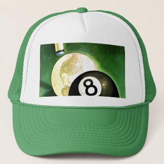 Welt als Spielball Truckerkappe