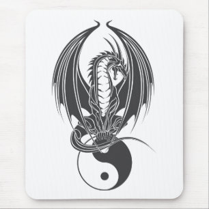 Welt des Drachen Mousepad