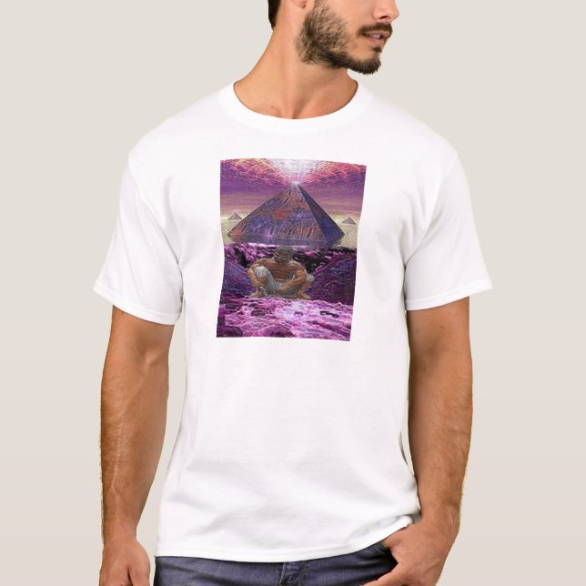 WELT PIRAMID ORULAS T-Shirt (Vorderseite)