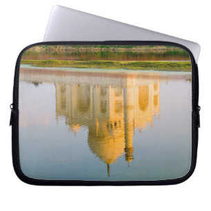 Weltberühmte Taj Mahal Tempelreflexion bei Laptopschutzhülle