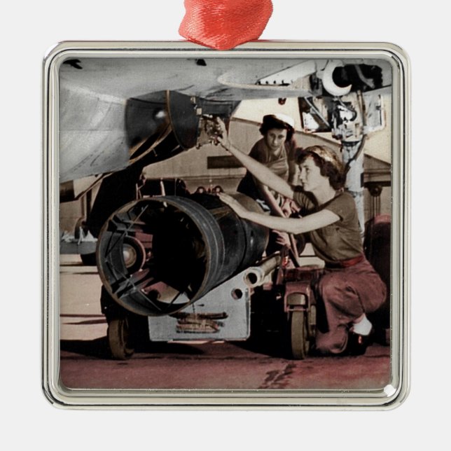 Weltfrauen im Flugzeug Ornament Aus Metall (Vorne)