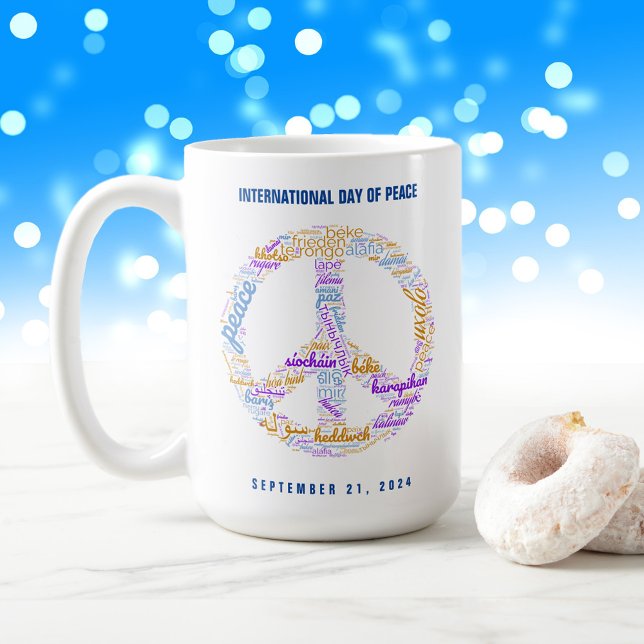 Weltfriedenstag - ein Zeichen für Frieden Kaffeetasse (World Peace Day Peace Sign Word Cloud Coffee Mug Cover Photo.)