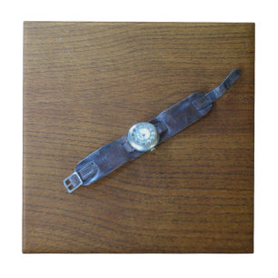 Weltkrieg-Graben-Uhr Fliese