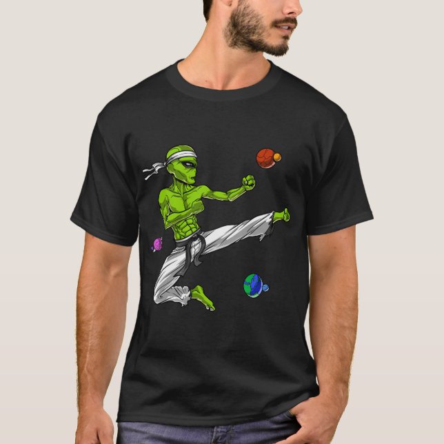 Weltraum-Alien-Karate T-Shirt (Vorderseite)