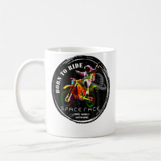 Weltraum-Rennen-Astronaut auf einem Motorrad Kaffeetasse