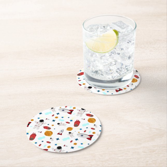 Weltraum- und Astronautenmuster des Kindes Runder Pappuntersetzer (Vor Ort)