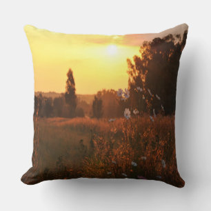 Weltraumblumen bei Sonnenuntergang Kissen