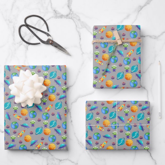 Weltraumforscher auf Grau Geschenkpapier Set (Vorderseite)