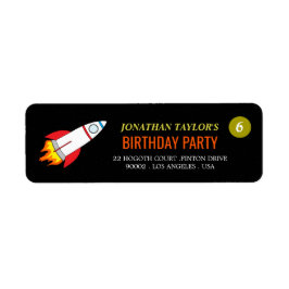 Weltraumrakete zum Geburtstag des Mondes