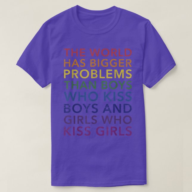 Weltweite größere Probleme Jungen Mädchen küssen R T-Shirt (Design vorne)