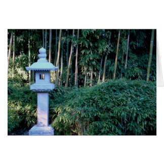 Wenig graues Tempel/Pequeño templo gris