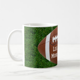 Weniger Arbeit, mehr Fußball-Design Coffee Tasse C