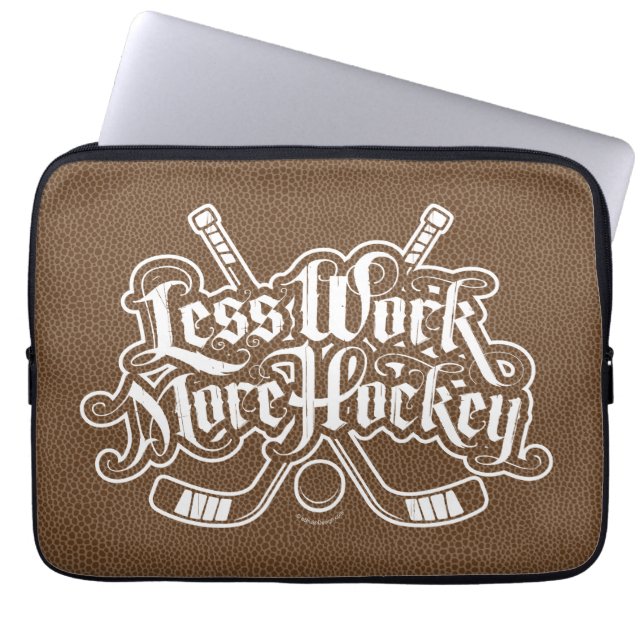 Weniger Arbeit mehr Hockey Laptopschutzhülle (Vorderseite)