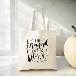 Wenn das Zimmer passt dann Fly It Funny Halloween Tragetasche<br><div class="desc">Zeige deinen Halloween-Geist mit unserer "Wenn das Zimmer passt dann Fliegen!" Funny Halloween Tote Bag! Diese charmante Tasche zeichnet sich durch eine spielerische Besengrafik und humorvolle Phrase in der modernen Typografie aus, die Ihrem saisonalen Stil eine Touch Spaß verleihen. Aus langlebigen, hochwertigen Materialien, bietet es Ihnen viel Platz für Ihr...</div>