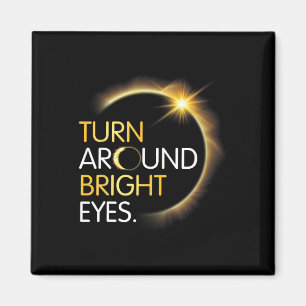 Wenn du Totalitaet Solarelispse machst, biege dich Magnet