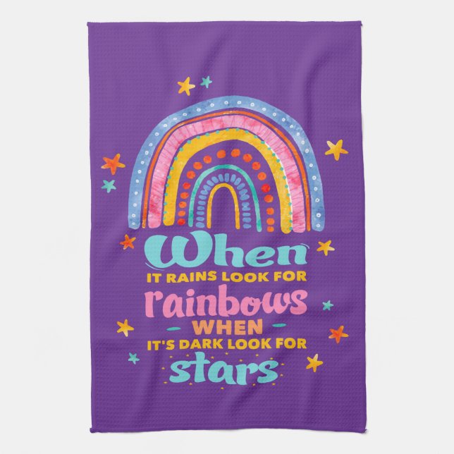 Wenn es regnet, suchen Sie nach Regenbogen Geschirrtuch (Vertikal)
