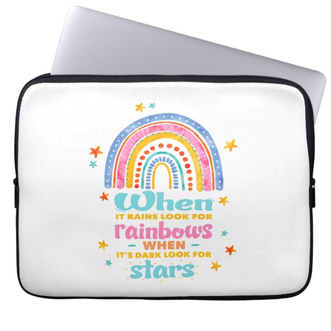 Wenn es regnet, suchen Sie nach Regenbogen Laptopschutzhülle (Vorderseite)