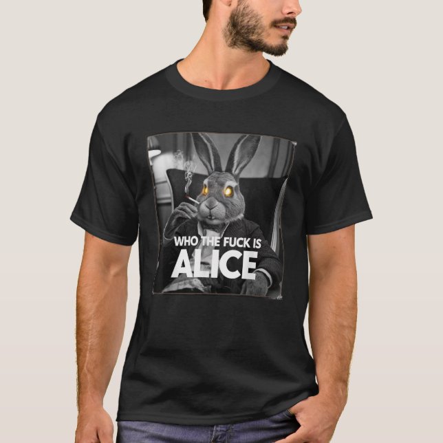 Wer ist der Alice Funny Rabbit? T-Shirt (Vorderseite)