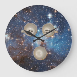 Wer sind Sie, Leute? Alien vom Raum Große Wanduhr