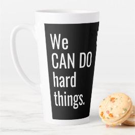 Werbeplakette für die neueste Tasse