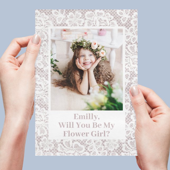 Werden Sie mein Blütenmädchen-Foto sein? Einladung (Will You Be My Flower Girl Proposal Lace Photo Invitation
)
