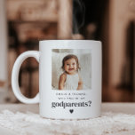 Werden Sie mein Foto sein? Kaffeetasse<br><div class="desc">Sie suchen eine süße und sinnvolle Art, einen geliebten fragen, um die Godeltern Ihres Babys zu sein? Dieses moderne, minimalistische Design der Tasse ist der perfekte Weg, um die Frage Pop! Egal, ob Sie ein Familienmitglied oder nahe Freunde gefragt haben, dieses Label hilft Ihnen, einen herzlichen Moment zu schaffen, den...</div>