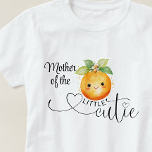 Werdende Mutter des kleinen süßen Citrus-Orangen-B