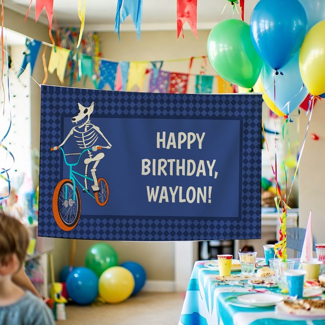 Werewolf Skeleton on a BMX Bike Boys Birthday Banner (Von Creator hochgeladen)