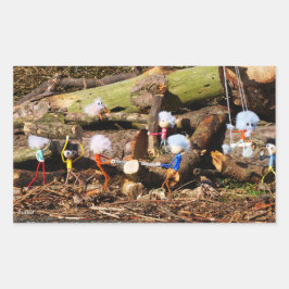 Werkende Fubby's in hun houtzagerij. Rechteckiger Aufkleber