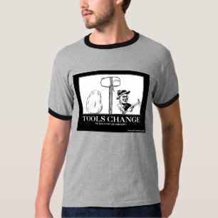 Werkzeuge Änderung-Wecker T T-Shirt