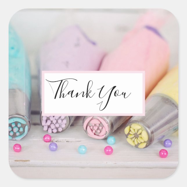 Werkzeuge zur Dekoration von pastelfarbenen Kuchen Quadratischer Aufkleber (Vorderseite)