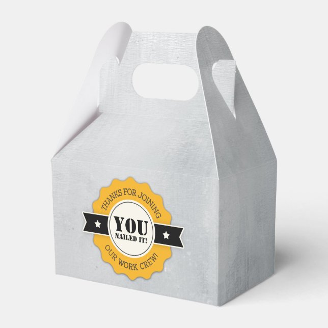 Werkzeugkasten und Gastgeschenk-Schachteln Geschenkschachtel (Vorderseite)