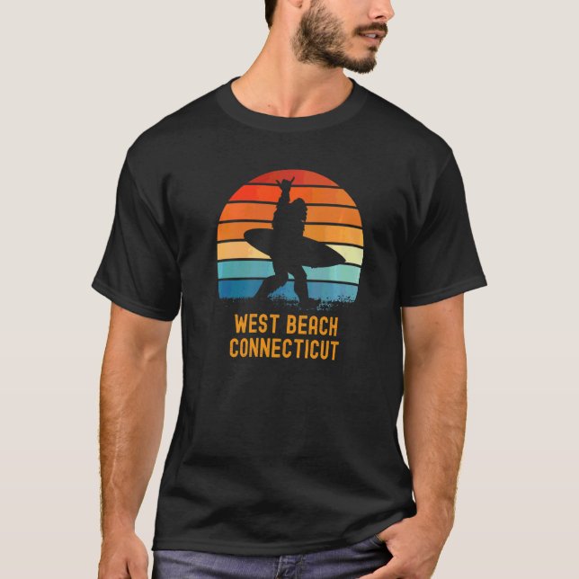 West Beach Connecticut Sasquatch Souvenir T-Shirt (Vorderseite)