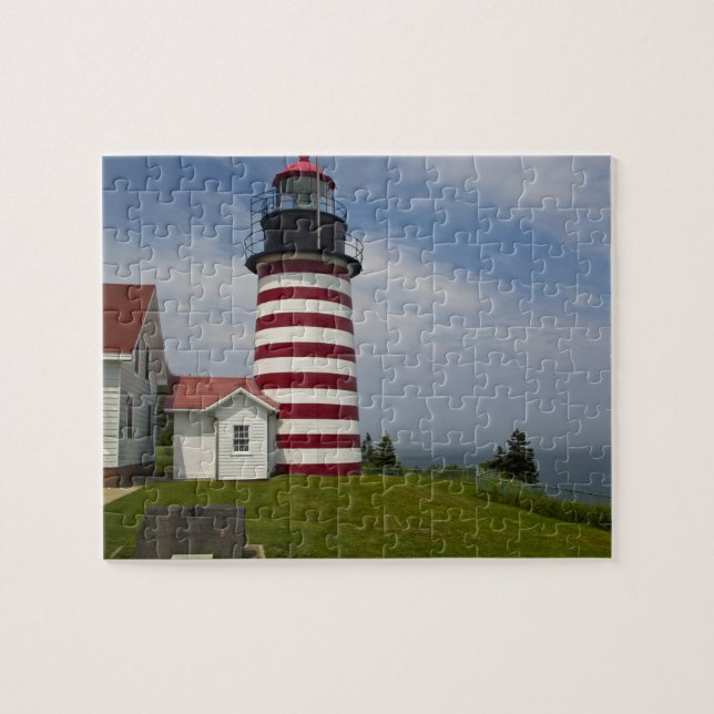 West Quoddy Head Lighthouse Staat Park ist Puzzle (Horizontal)